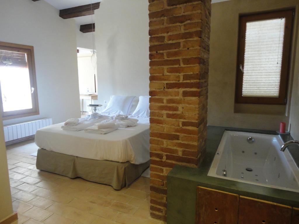 Hotel Rural Cal Torner Adults Only Guiamets Pokoj fotografie